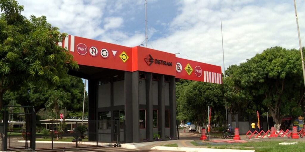 Esquema usava registros de pessoas falecidas para livrar motoristas infratores de penalidades como suspensão e cassação da CNH