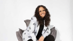 Luiza Martins grava DVD "Nostalgia Pura" em Goiânia com hits dos anos 2000 Foto: Divulgação