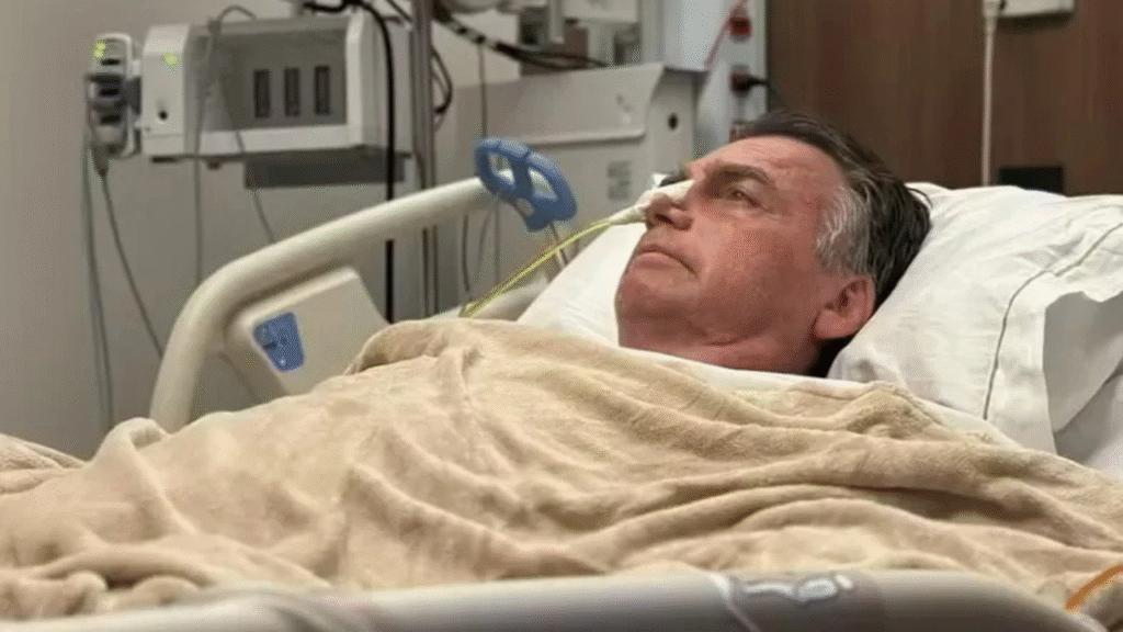 Bolsonaro tem alta da UTI e segue em cuidados semi-intensivos