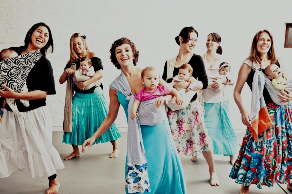 Dança Materna fortalece vínculo entre mães e bebês em programa gratuito da OVG