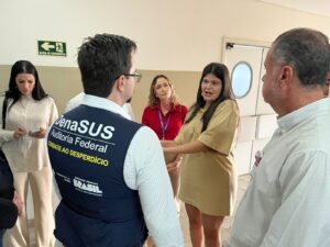 Visitas constataram leitos fechados, falta de manutenção e cortes nos serviços sem plano de reorganização