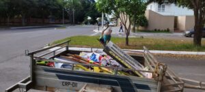 Mais de 6 mil publicidades irregulares são retiradas das ruas de Goiânia