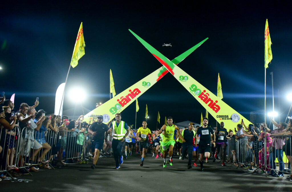Nova legislação municipal assegura 50% de desconto nas inscrições para docentes e alunos de instituições públicas e privadas da Capital