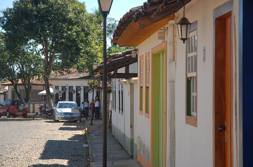 Fiscalização rigorosa de demolição de casarão histórico sem autorização gerou intimidação contra a servidora do escritório