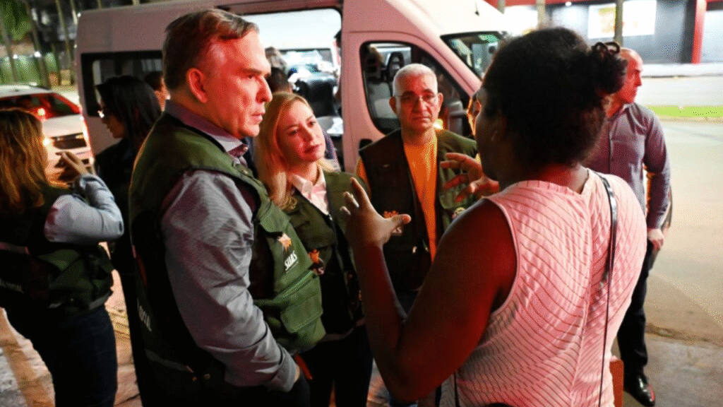 Ação desumana de Mabel contra população de rua desgasta gestão