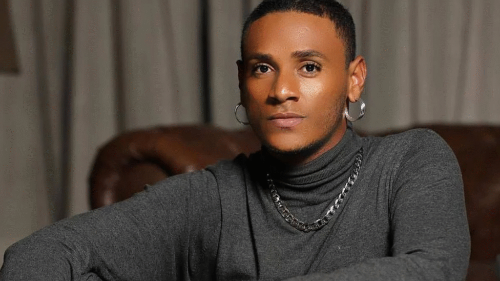 Foto de Capa 2025 05 09T192957.711