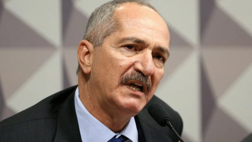 Após ameaça, ex-ministro afirma que espera pedido de desculpas de Moraes