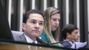 Presidente do Republicanos afirma que o partido é contra regulação das redes sociais