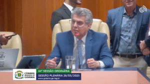 Visita "cortês" de Romero Jucá a Goiânia levanta especulações nos bastidores