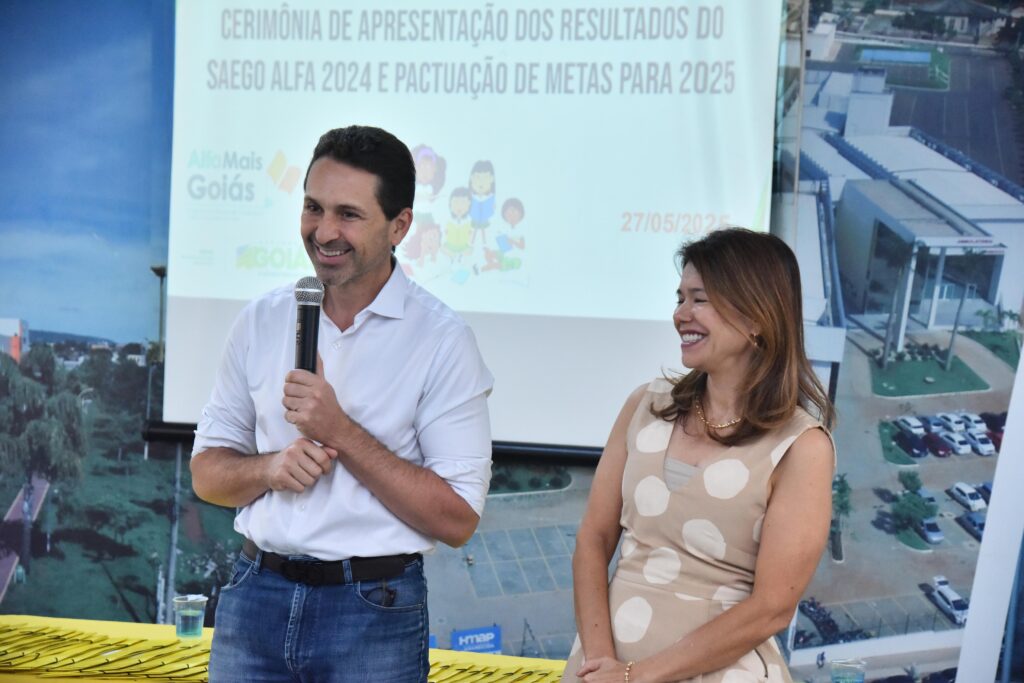 Evento com presença do prefeito Leandro Vilela apresentou os resultados da avaliação Saego Alfa e estabeleceu novas metas para elevar a qualidade da alfabetização no município
