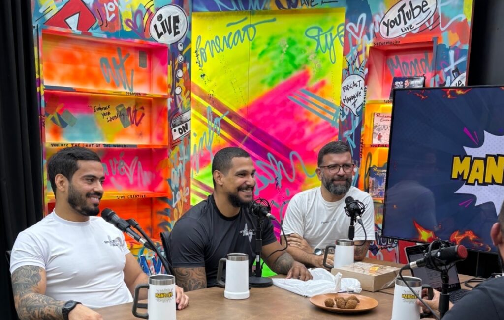 13 MATERIA CREDITOS FT 2 Bruna Caetano