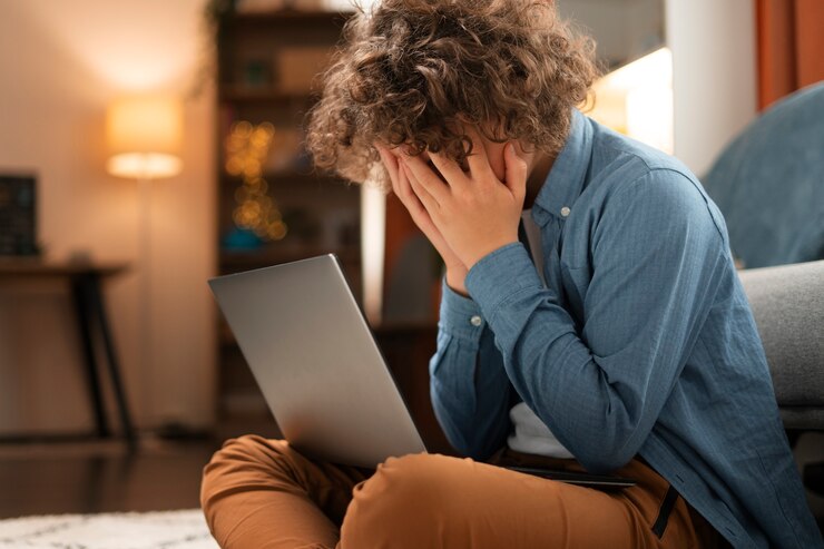 16 MATERIA CREDITOS Freepik