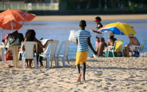 240 F 335812683 OvkOX10fgtLUuhbQoRkJeBjNqN6GLTmZ