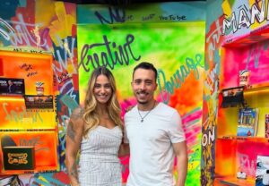 Do quiosque de batons às redes de bem-estar com óleos essenciais, a influenciadora goiana virou referência de autoconfiança e reinvenção. Foto: Herbert Alencar