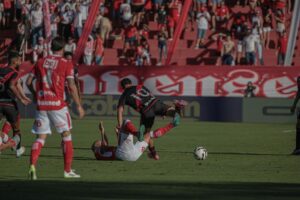 ACG perde para o Vila em classico