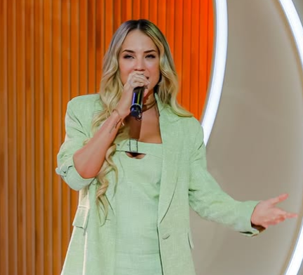 Danilo Gentili responde Gabi Martins após relato de “bolo”