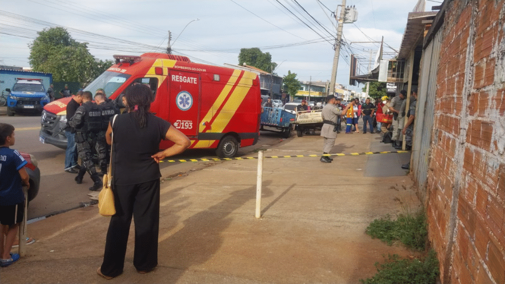 Funcionário da Comurg é morto a tiros por colega de trabalho no Jardim Balneário Meia Ponte Foto: Divulgação