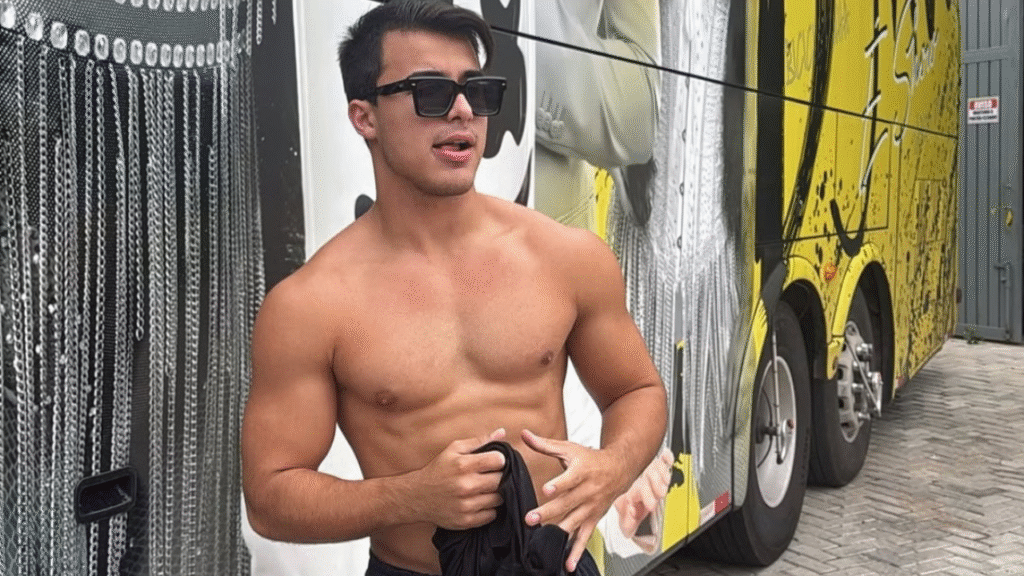 Cantor da banda Djavú é vítima de golpe com fotos íntimas e sofre chantagem Foto: Divulgação