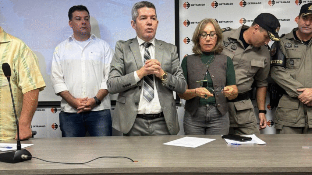 A proposta foi apresentada durante reunião entre o Detran-GO, representantes do segmento e órgãos de trânsito Foto: Divulgação/Detran-GO