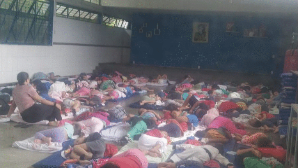 Pais denunciam condições precárias em unidade que recebe crianças transferidas do CMEI Orlando Alves Foto: Divulgação