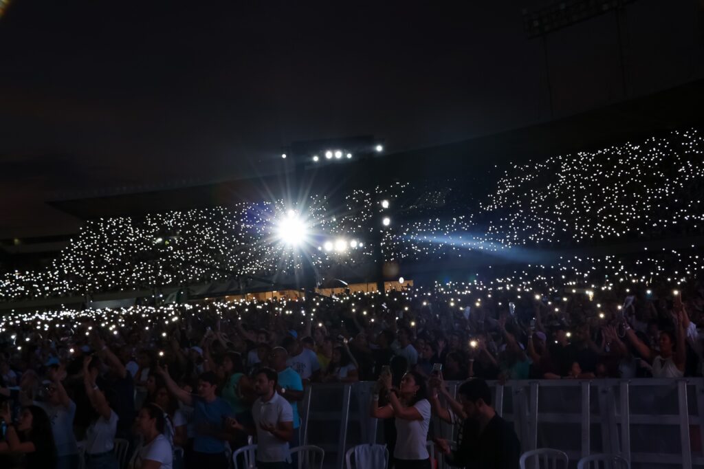 Mais de 60 mil pessoas participam do Totus Tuus 2025 em celebração histórica no Estádio Serra Dourada