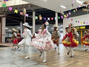 Neste sábado (28), o clima de São João tomará conta do Setor Central de Goiânia com apresentações de quadrilhas juninas