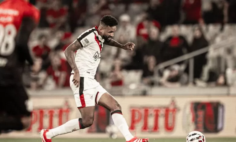 Atlético vence fora de casa