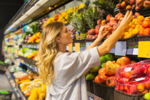 Frutas populares registram queda de 10% nos preços em mercados brasileiros