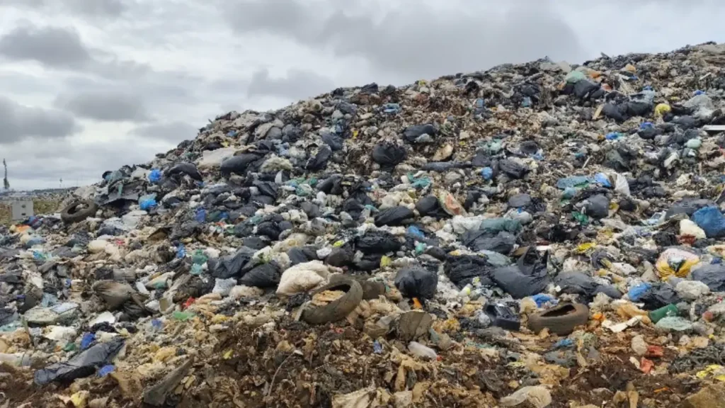 Aterro goiano é citado entre os mais perigosos do país por associação nacional