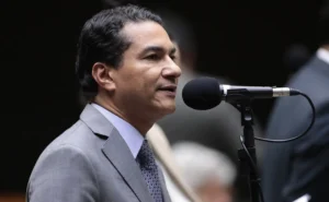 Republicanos pode ser chave para Lula romper com resistência evangélica