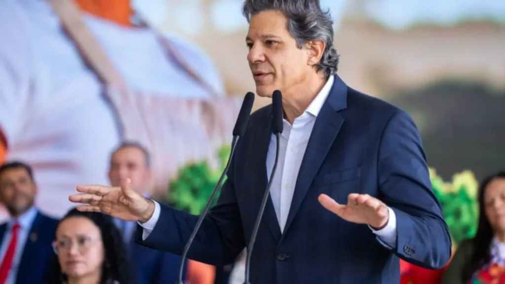 Haddad não crê que impasse do IOF irá impactar na aprovação da isenção do IR
