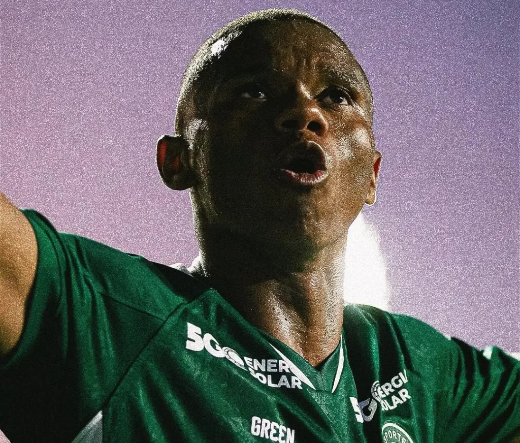 Juninho, volante do Goiás (Foto: comunicação | GEC)