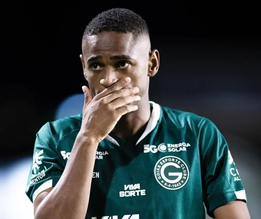Jajá, atacante do Goiás (Foto: reprodução | Instagram)