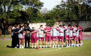 O Vila Nova balançou as redes 14 vezes na Série B (Foto: Roberto Corrêa | VNFC)