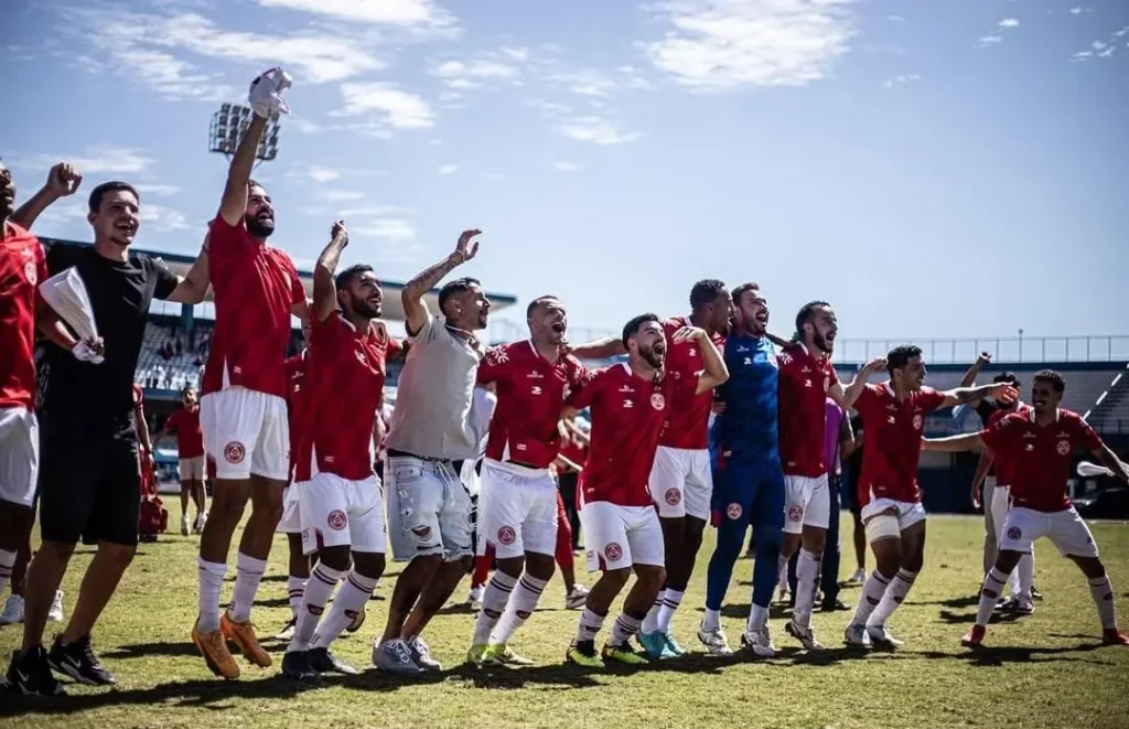 A Anapolina segue na liderança isolada da competição, com 24 pontos e nenhuma derrota.