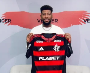 Emerson Royal, novo reforço do Flamengo (Foto: reprodução | CRF)