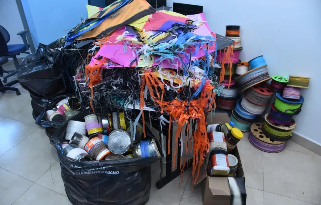 GCM de Aparecida reforça fiscalização para evitar acidentes com linhas cortantes Foto: Jhonney Macena