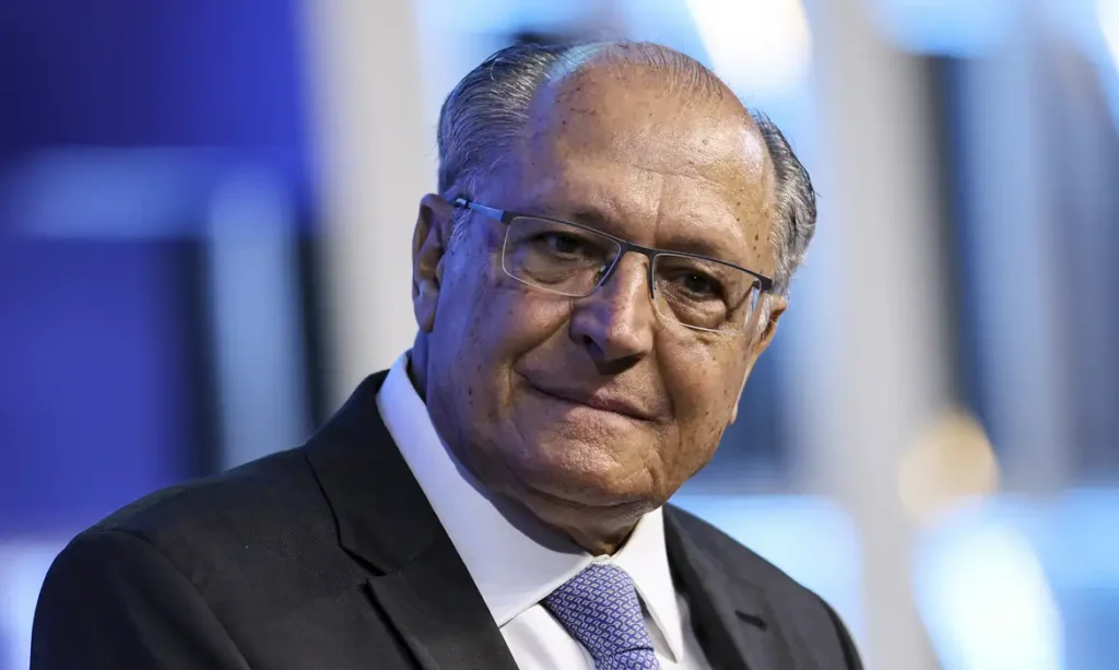Alckmin reúne indústria e agronegócio para definir reação à tarifa dos EUA