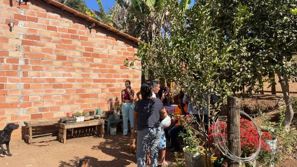 “Se derrubarem aqui, eu não tenho pra onde ir”, diz moradora ameaçada de despejo em Goiânia