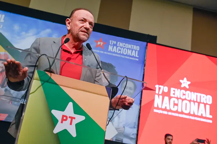 Edinho Silva assume o PT e projeta futuro “pós-Lula”