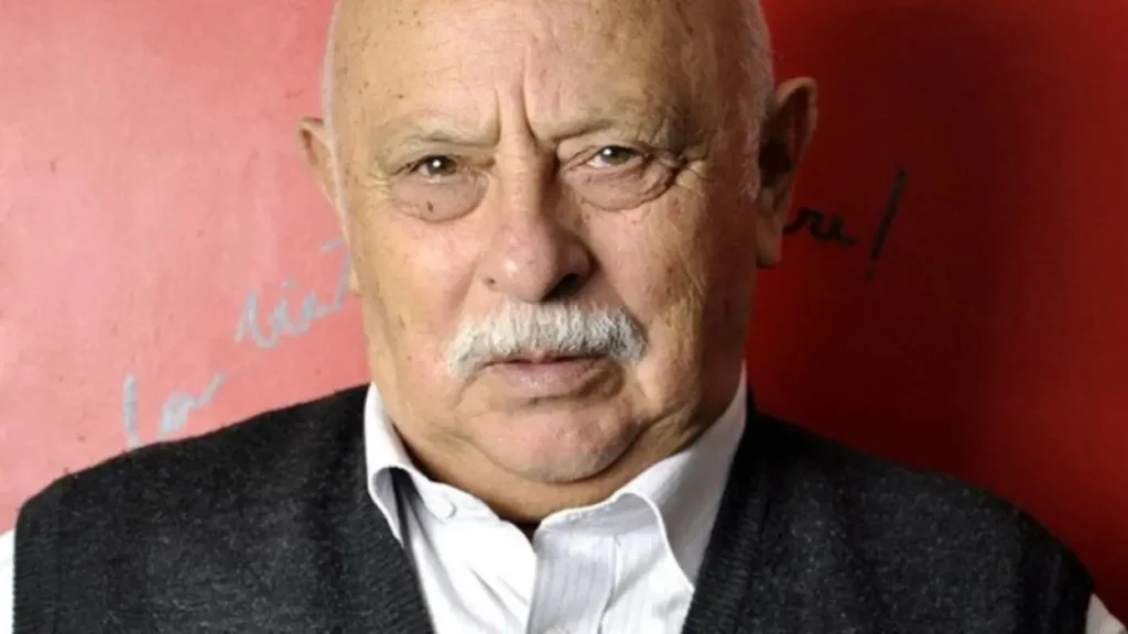 43501137 F338 4DA7 B972 A7B927348653