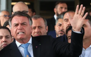 61% rejeitam candidatos que prometem anistiar Bolsonaro