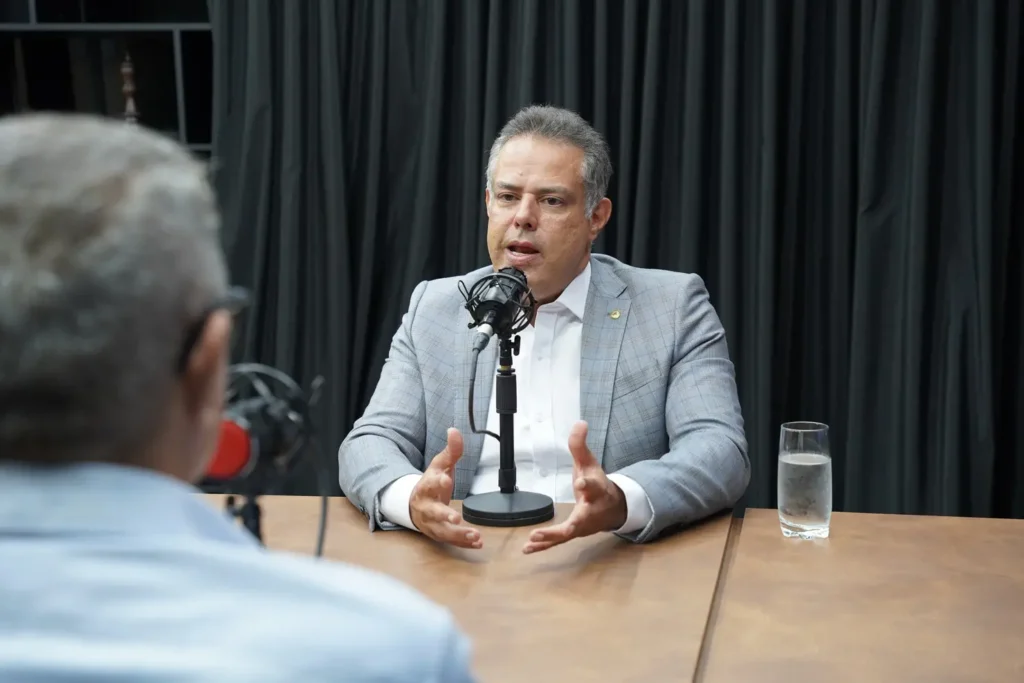 “Fui expulso da base por manter a coerência”, diz Eduardo Prado sobre rompimento com Caiado