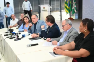 6 abre Foto Alex Malheiros