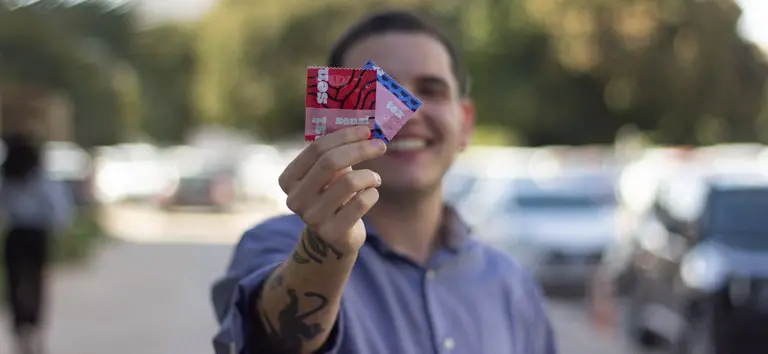 Além da tradicional, estarão disponíveis no SUS as versões texturizadas e finas Foto : Caroline Morais/MS