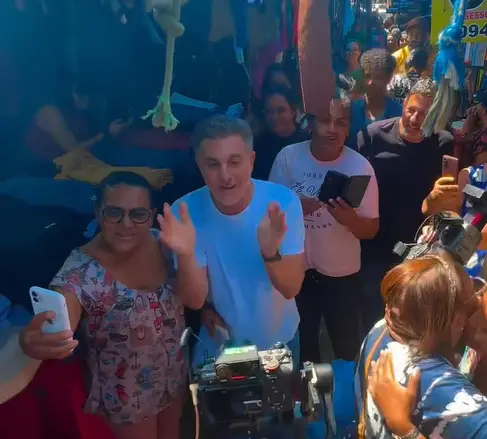 Luciano Huck movimenta Goiânia em gravações do programa Familhão