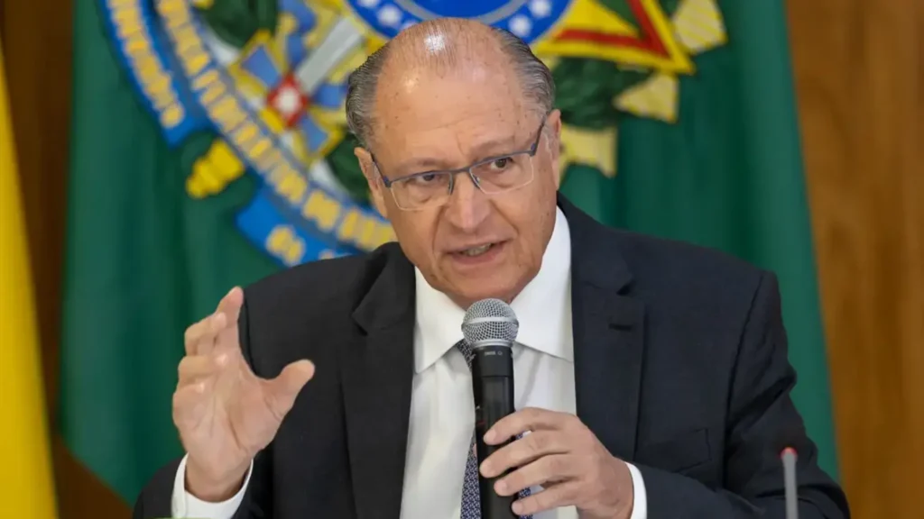 Fortalecimento de Alckmin pode abrir espaço para o MDB na vice de Lula