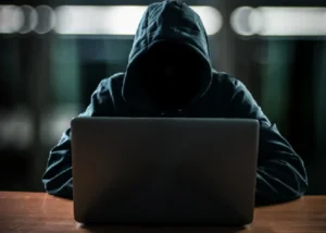 Golpes online Freepik