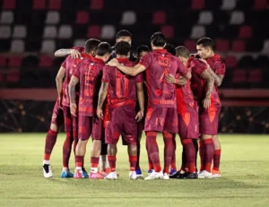 O Tigre segue com os mesmo 33 pontos adquiridos até aqui (Foto: Mateus Dutra)