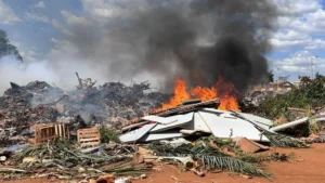 Comurg alerta sobre os perigos da queima de lixo e folhagens | Foto:Aline Cristine